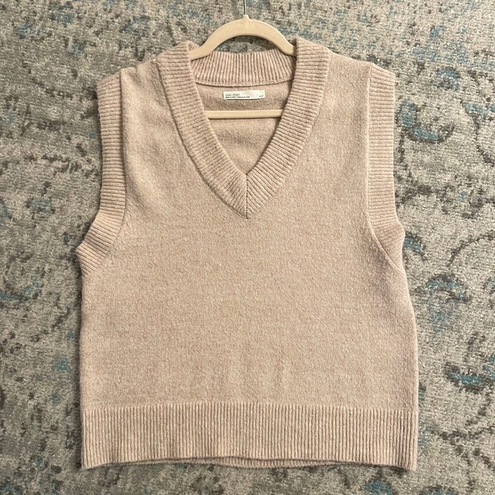Oak + Fort Sweater Vest